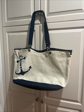 thirty-one Cream and Navy Anchor Canvas Tote